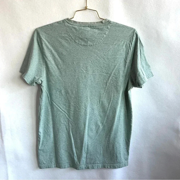 Ted Baker London Tee Size 3 (Medium) Chest Pocket Teal Geometric Print Crewneck - Picture 2 of 5